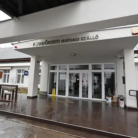 Fuerdokerti Ifjusagi Szallo * Hajduboszormeny