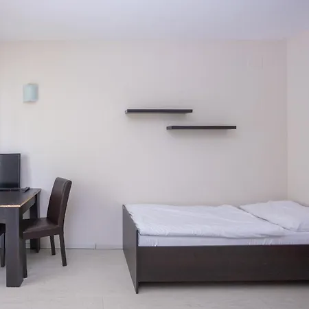 Auberge de jeunesse Fuerdokerti Ifjusagi Szallo Hajduboszormeny